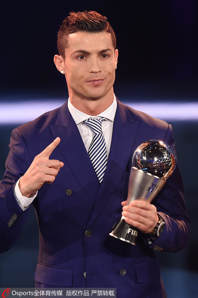 阿邦拉霍：只有曼联给出高额转会费，维拉才会卖沃特金斯