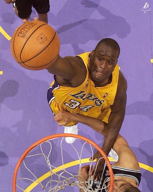 FIFA电竞赛事战术打法分析