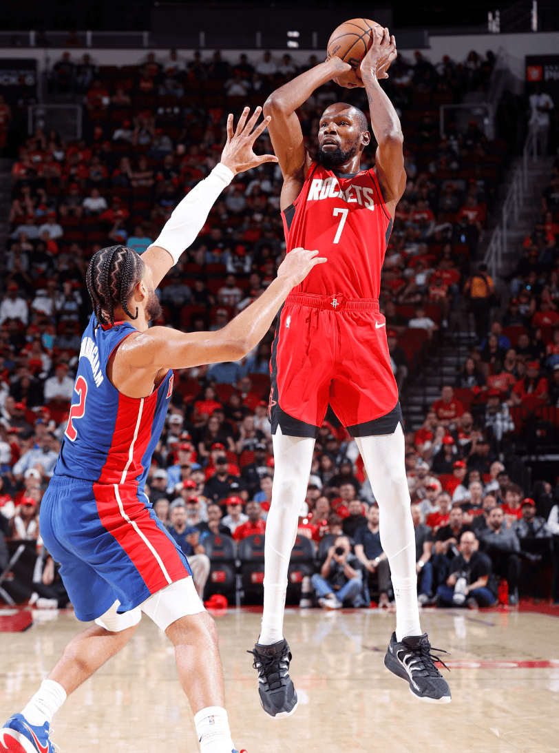 2-1！队长世界波传射 13.5亿豪门淘汰同城死敌 决赛上演国家德比