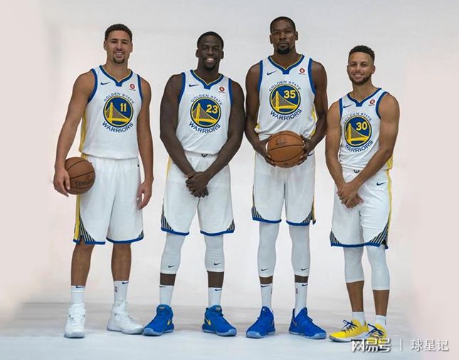 [举重]全国女子举重锦标赛 64公斤级决赛