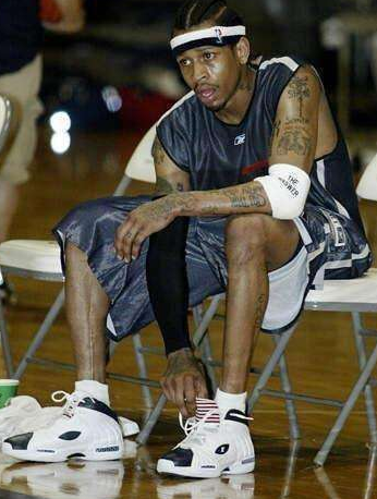 1、1991年，公牛vs湖人4-1，场均31.2分