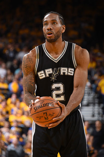 东契奇36+9+8 湖人12胜0负