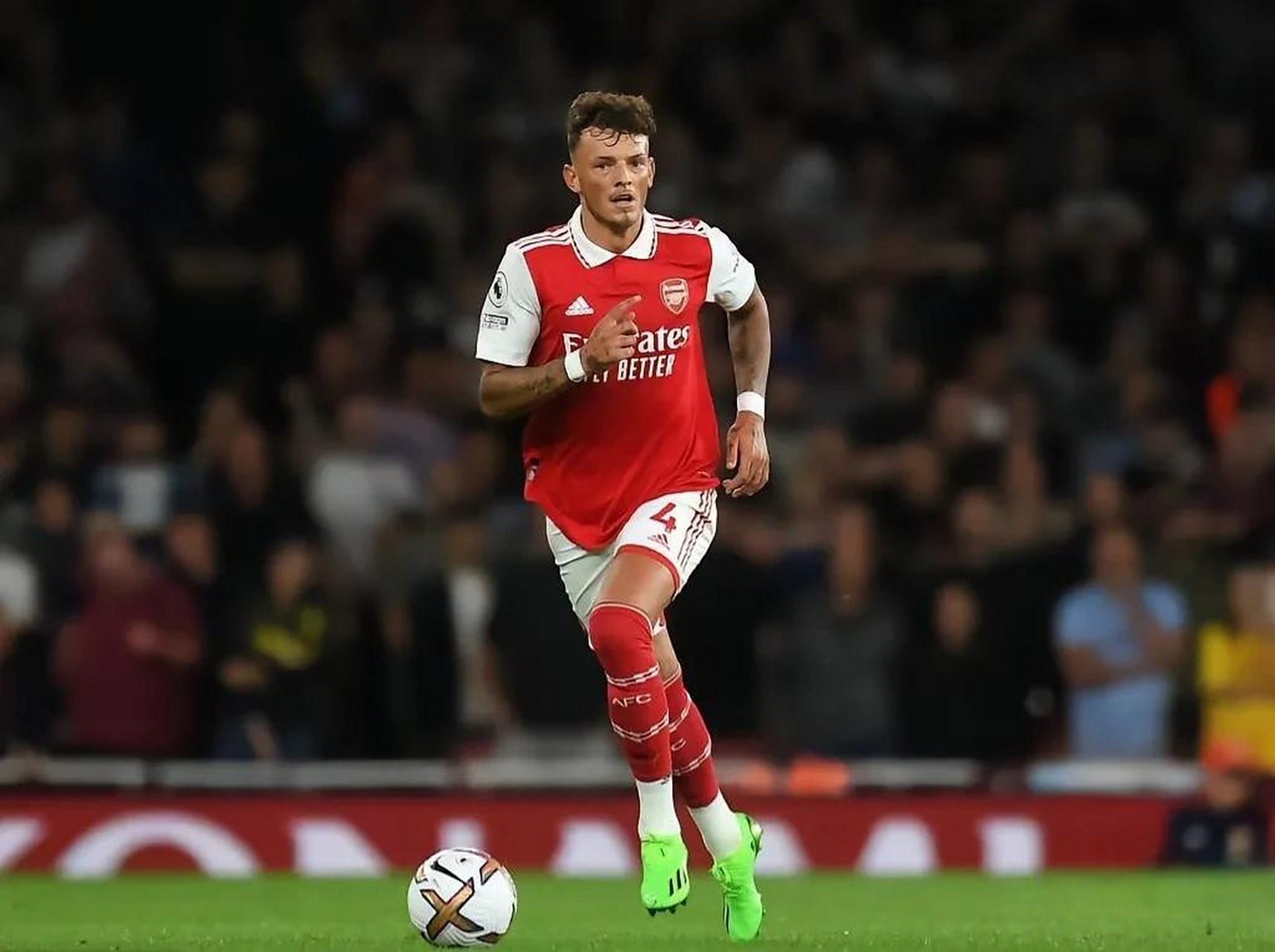 西媒：巴萨发展各种体育项目让俱乐部亏损严重，篮球部门亏损最多