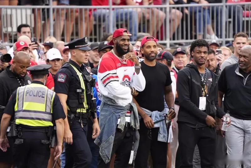 柳田悠岐赛季状态逐渐回升