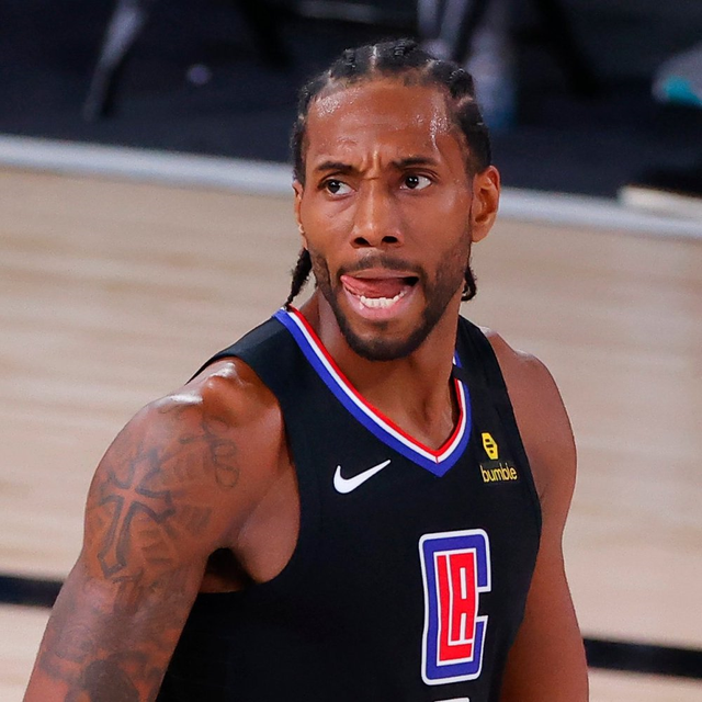 《名侦探柯南：绯色的子弹》中字版终极预告公布 危险正在逼近