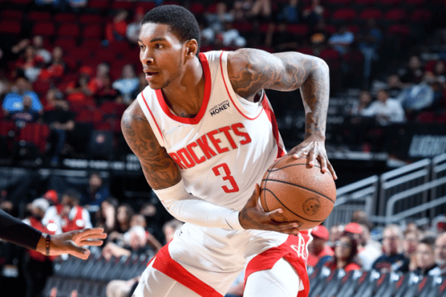 2025 赛季回顾：大谷翔平在夺冠庆典上向球迷承诺，2026 年将以“投手大谷”形态完美回归