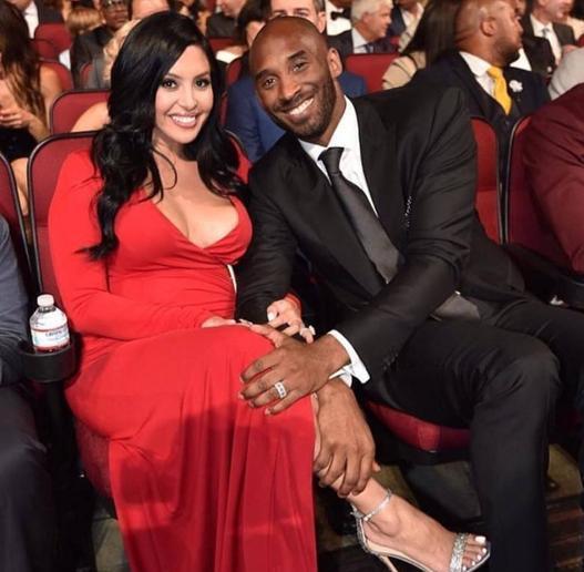 迪亚斯本赛季19场已送出6次助攻，超过上赛季整个赛季