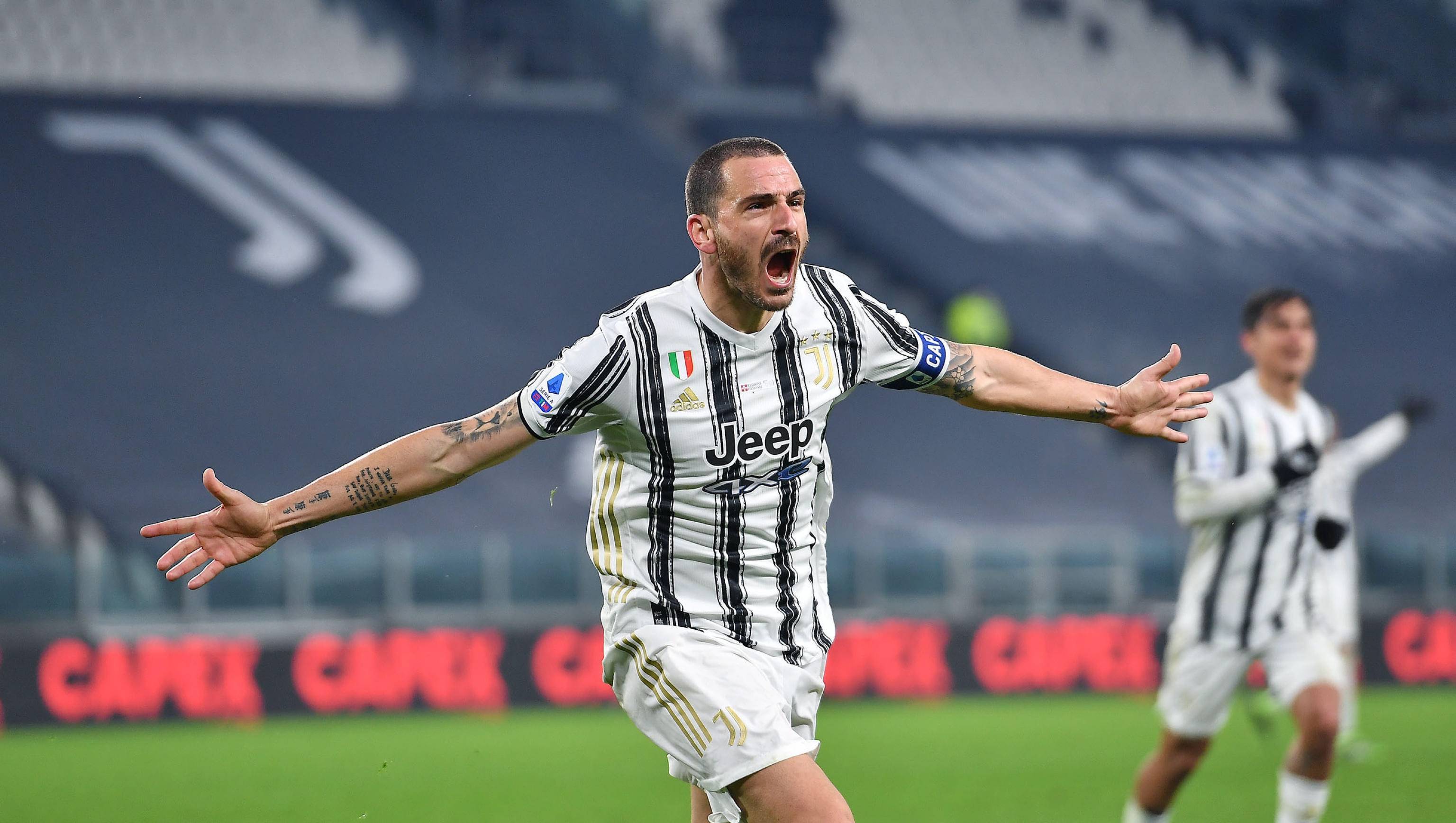 曼联、皇马均已报价莫扎基蒂斯，奥林匹亚科斯：得加钱